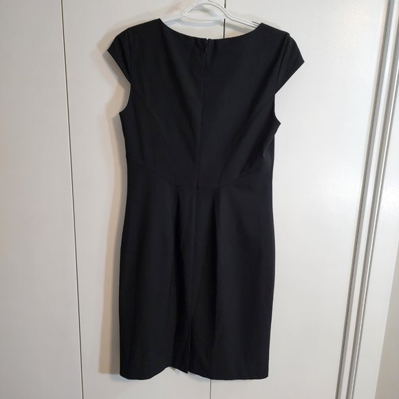 Ann Taylor The Classic Essential Black Sheath Dress!!!  Womens Size 2 - Picture 6 of 9